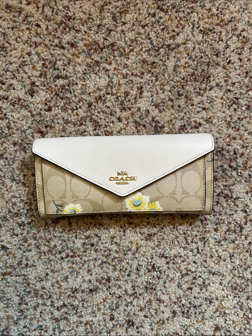 Coach Floral Signature Continental Wallet in Beige, Cream & Yellow Daisy Print